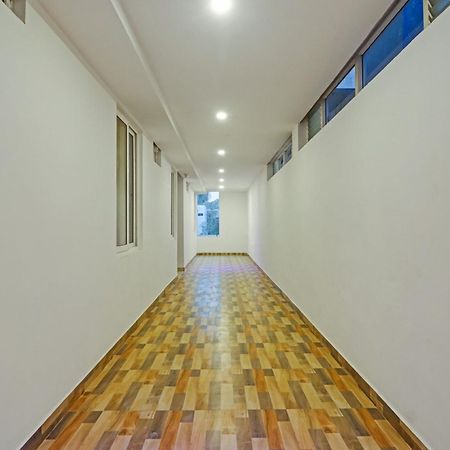 Townhouse Che Sigma Hotel Hyderabad Eksteriør billede