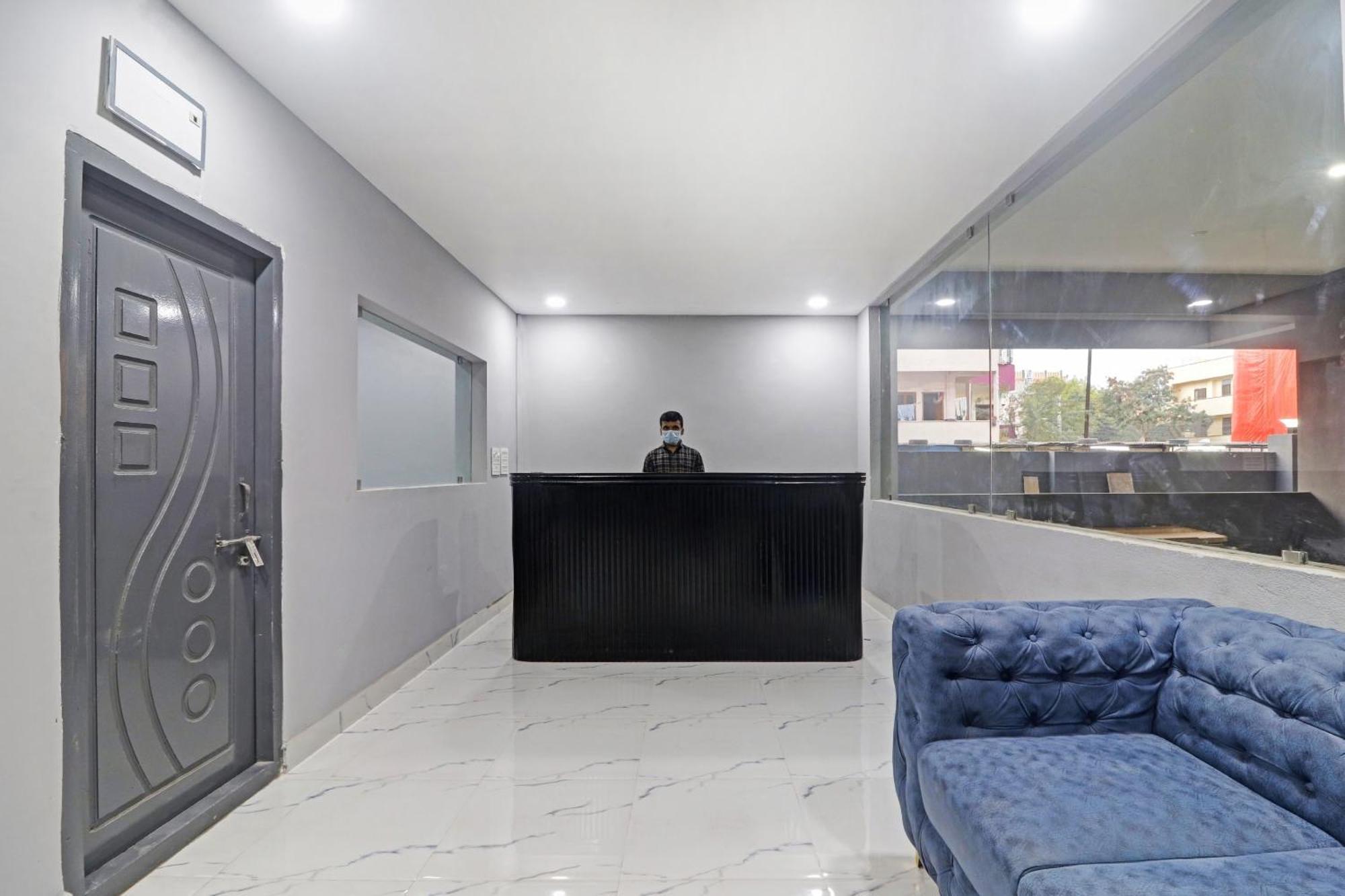 Townhouse Che Sigma Hotel Hyderabad Eksteriør billede